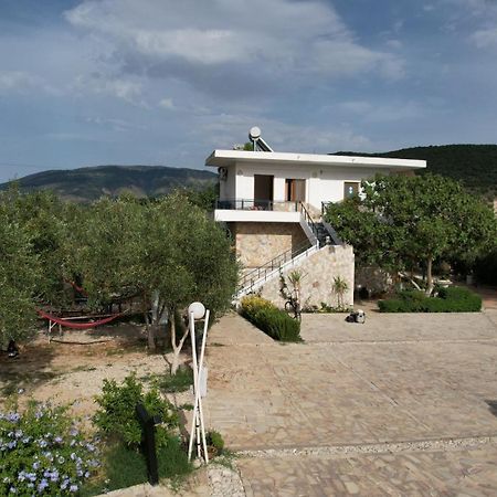 Garden Villa Lake Side & Glamping 卡萨米尔 外观 照片