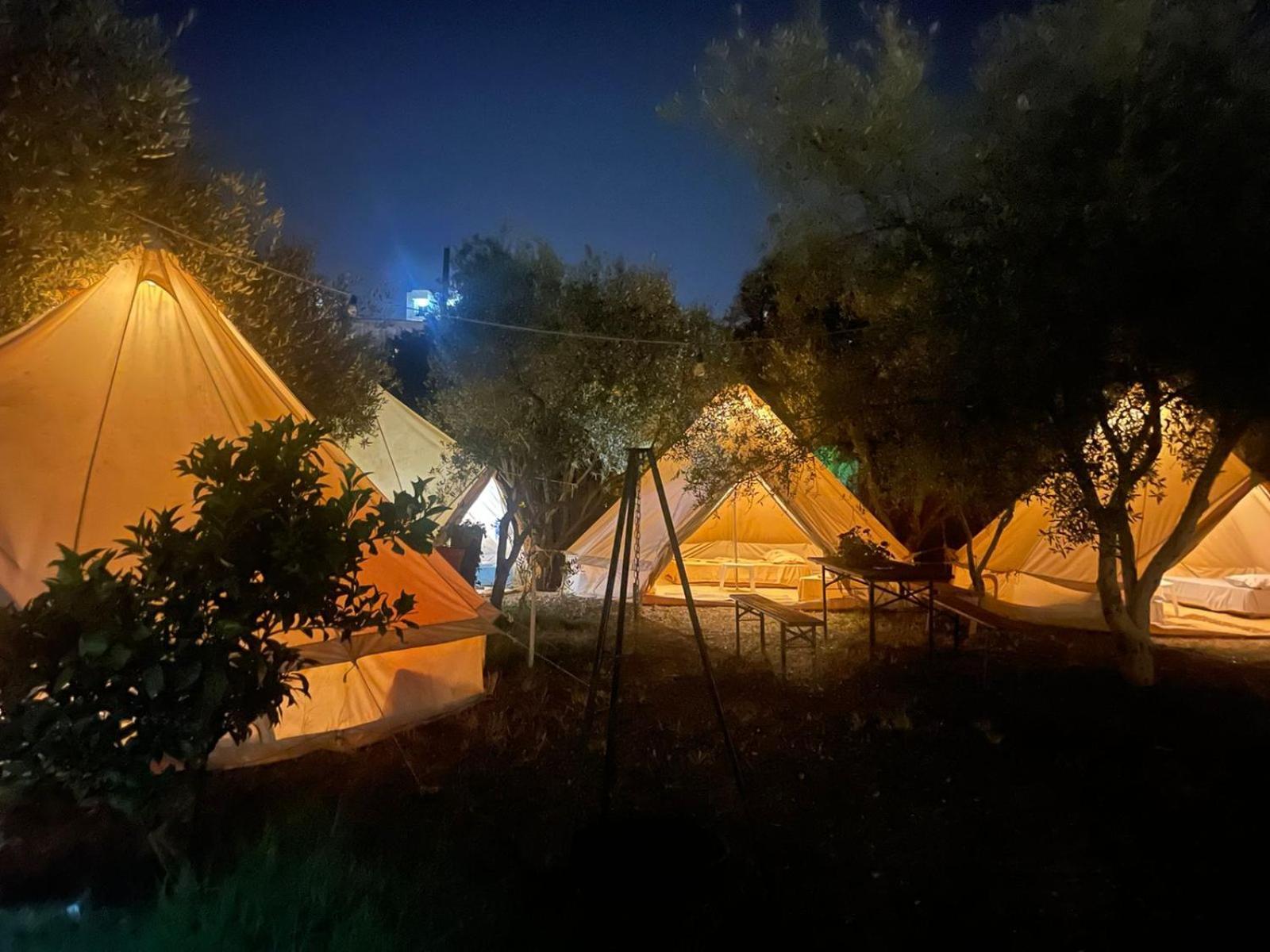 Garden Villa Lake Side & Glamping 卡萨米尔 外观 照片