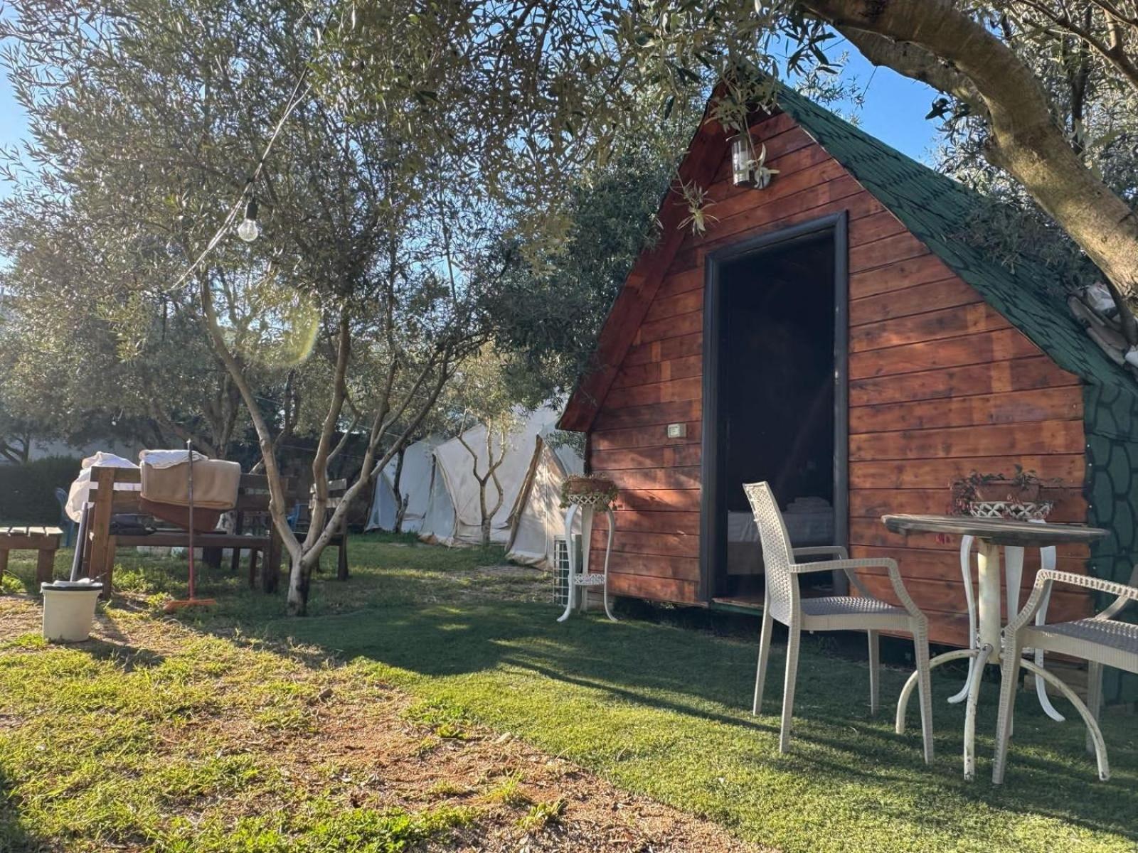 Garden Villa Lake Side & Glamping 卡萨米尔 外观 照片